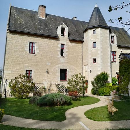 Manoir De L'Abbaye Bed & Breakfast Seuilly Exterior photo