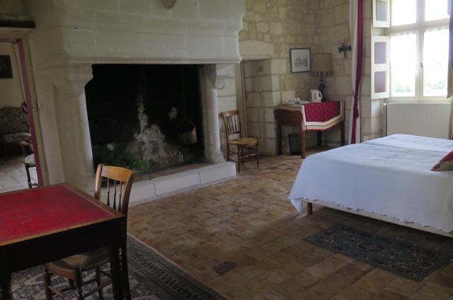 Manoir De L'Abbaye Bed & Breakfast Seuilly Exterior photo