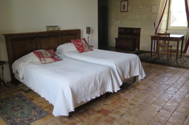 Manoir De L'Abbaye Bed & Breakfast Seuilly Exterior photo