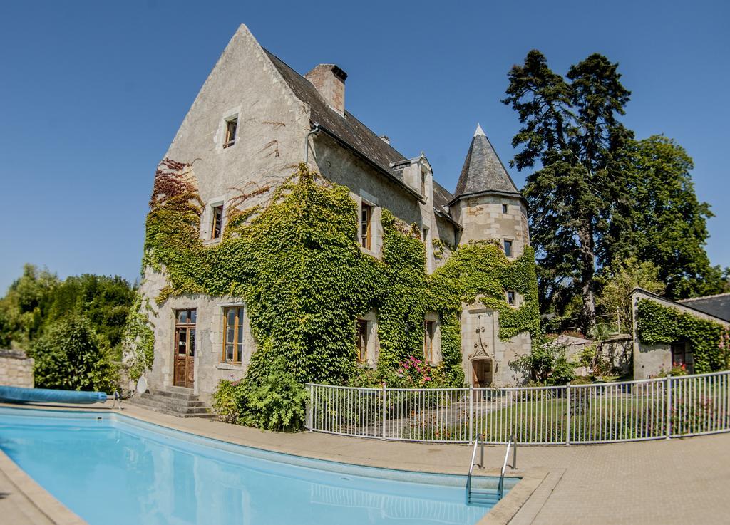 Manoir De L'Abbaye Bed & Breakfast Seuilly Exterior photo